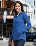 Women’s Omega Stretch Quarter-Zip Pullover